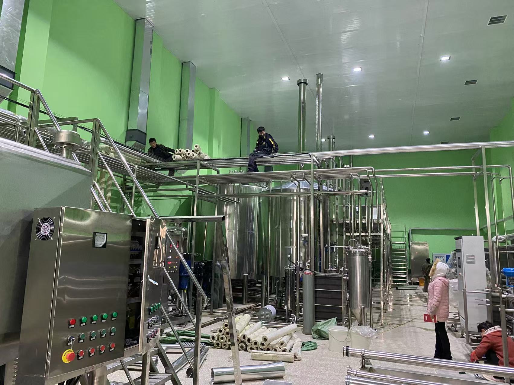 镇江精酿啤酒设备厂—精酿啤酒设备制造：传承工艺与创新科技的交融